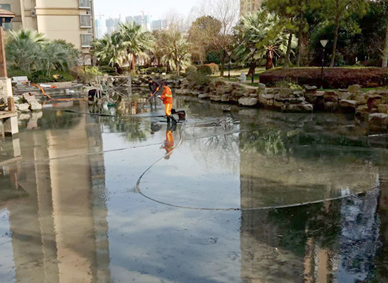 铜川景观池淤泥清理