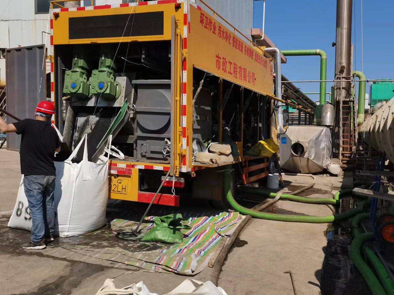 铜川淤泥压干处理